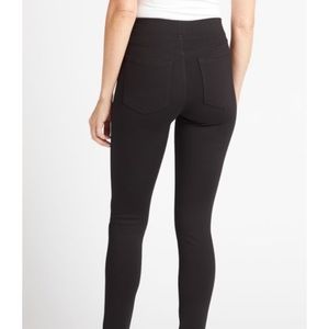 Black ponte legging